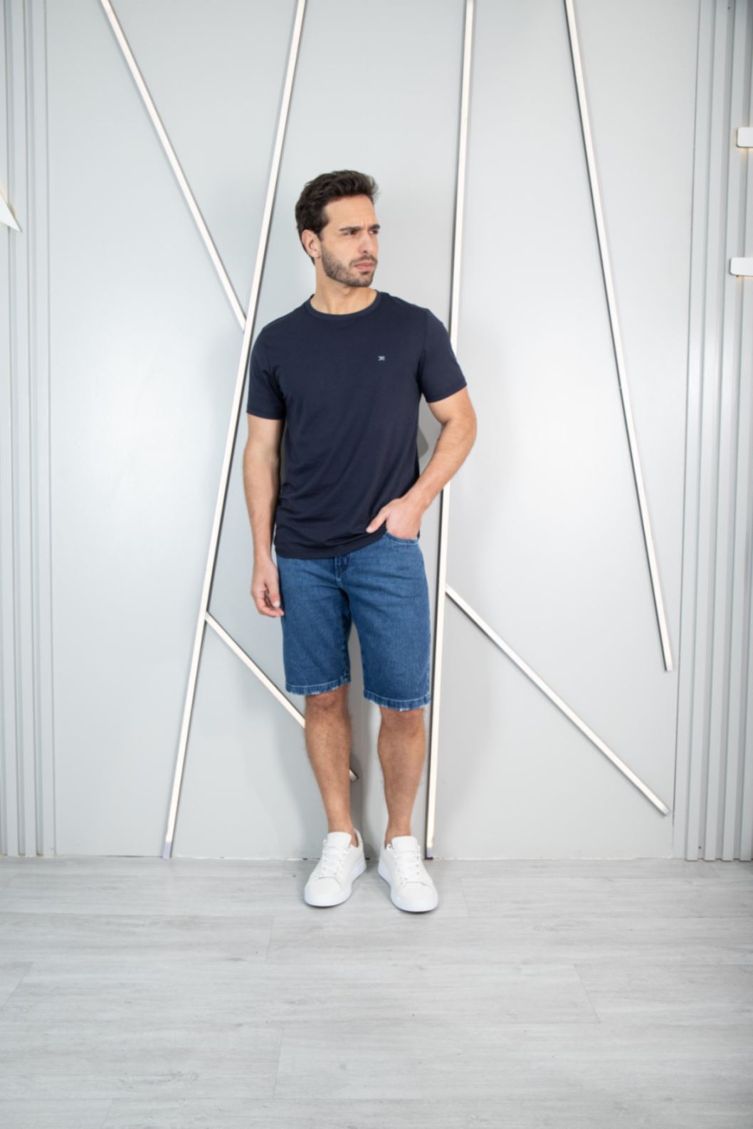 BERMUDA MASCULINA SLIM