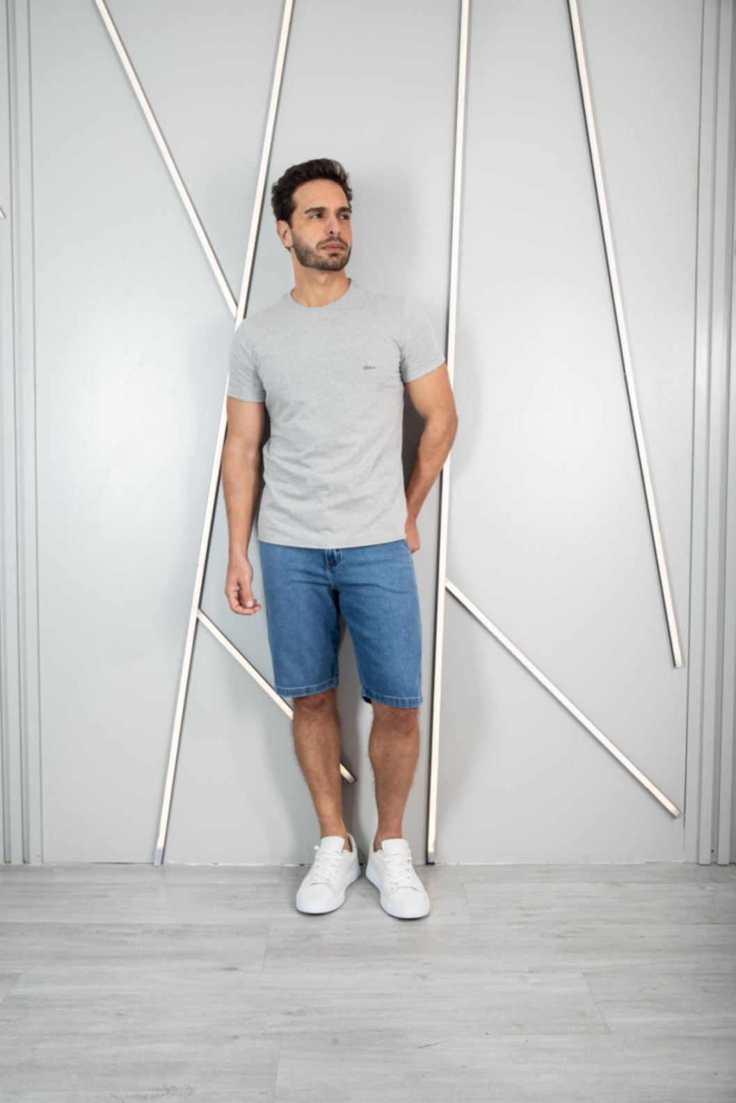 BERMUDA MASCULINA SLIM
