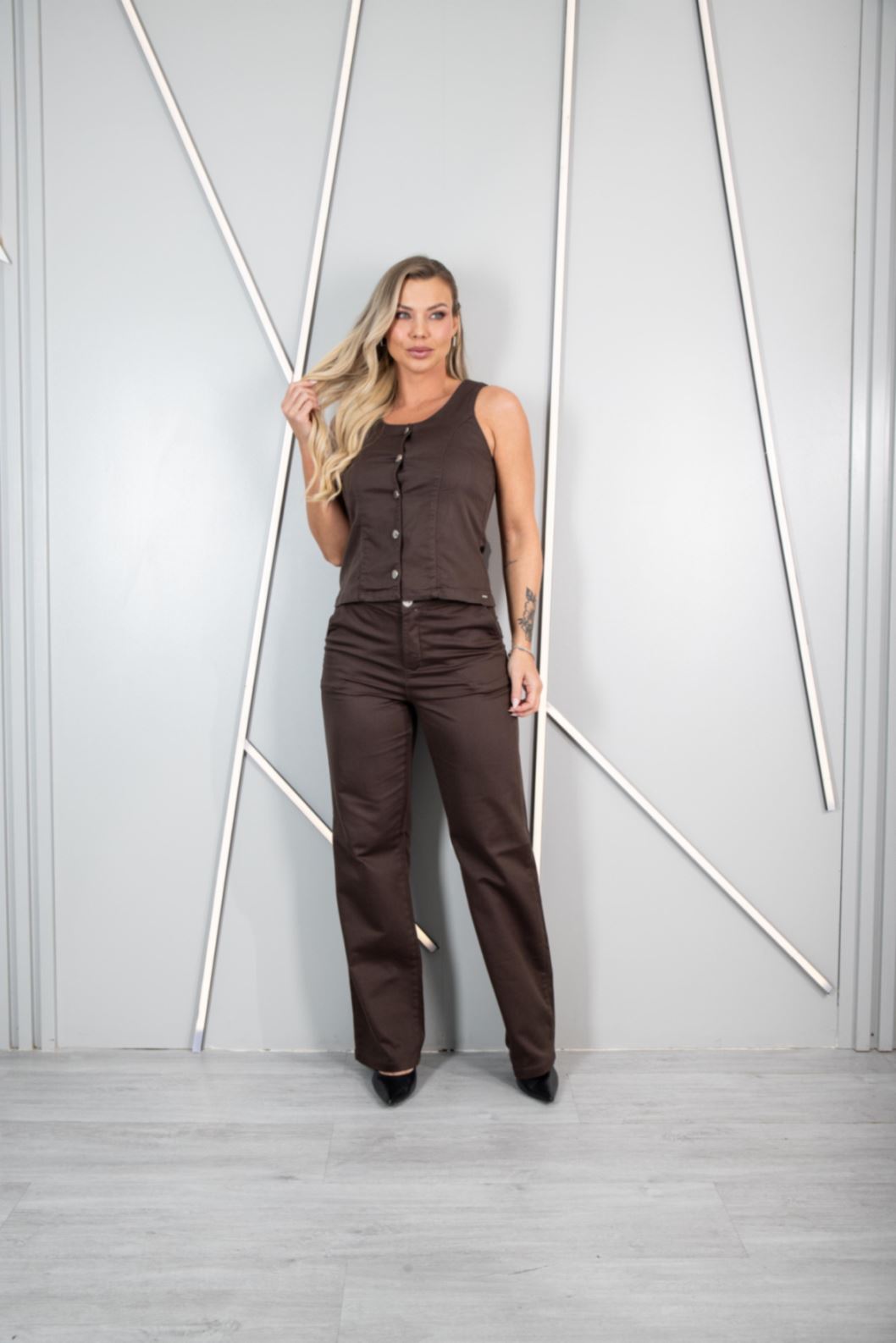 CALÇA FEMININA RETA