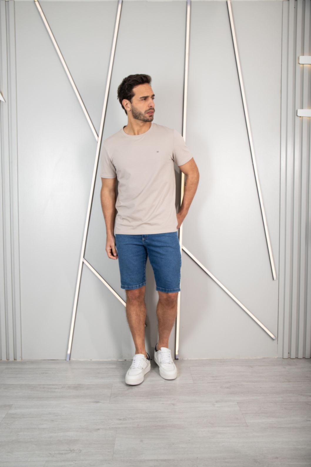 BERMUDA MASCULINA SLIM