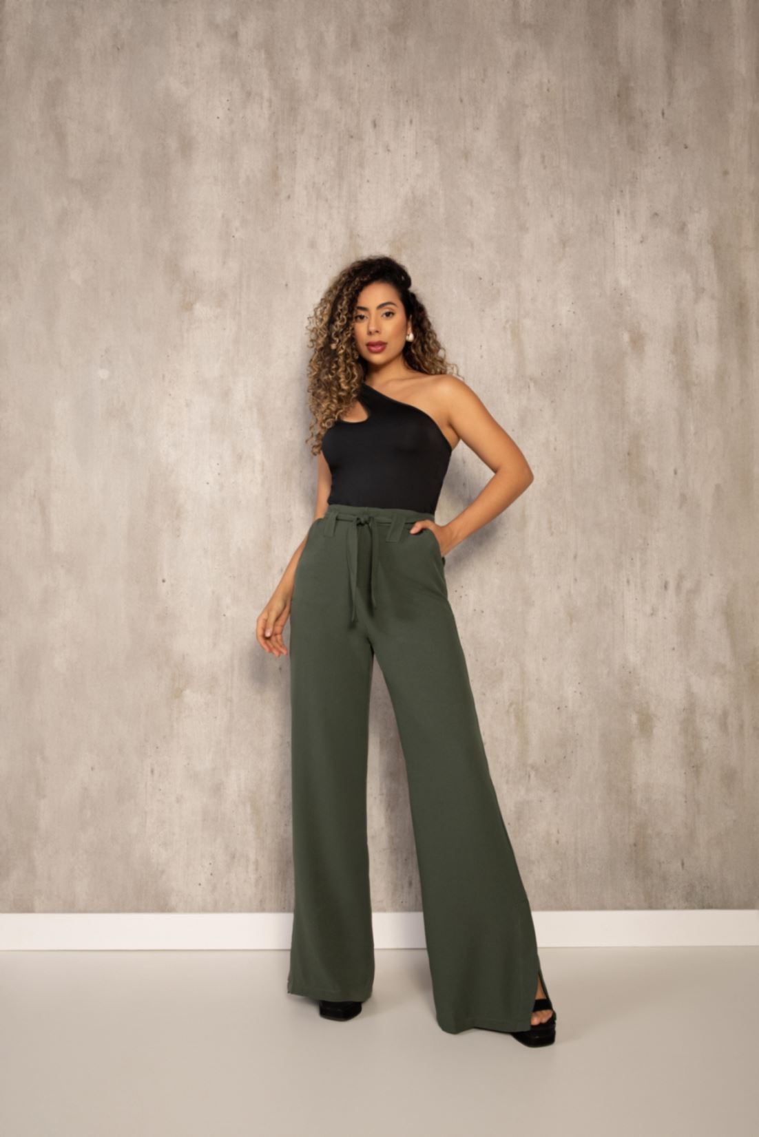 VERDE-MILITAR
