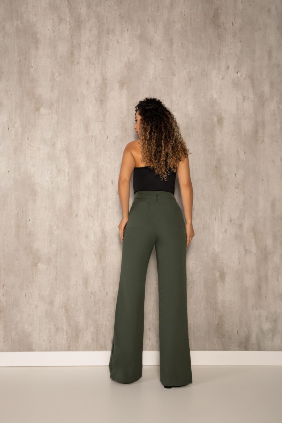 VERDE-MILITAR